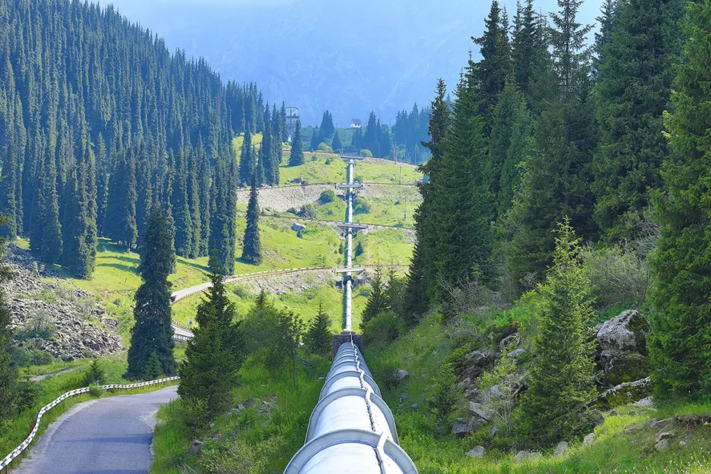 Inclined Cross Country Pipeline